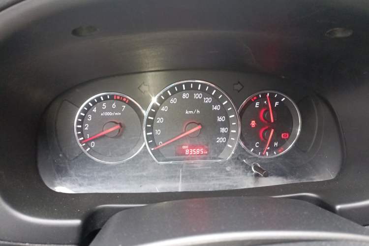 Used CHANGAN Alsvin V3 2015 1.4L Manual Meiruan Model China V Standard
