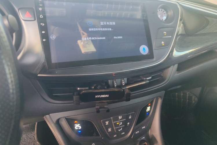 Used Buick Envision 2017 20T Two-Wheel Drive Leading Version Audio And AC Panel