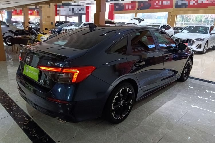 Used Honda Civic 2022 240TURBO CVT Dynamic Edition
