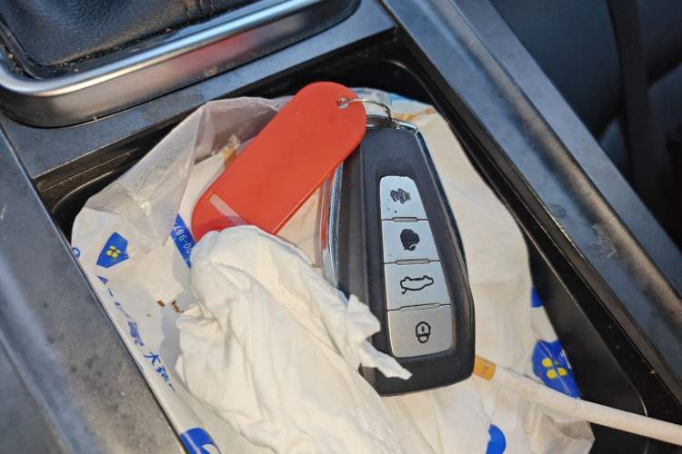 Used Geely Auto Emgrand 2019 Leading Edition 1.5L CVT Luxury Model China VI Standard