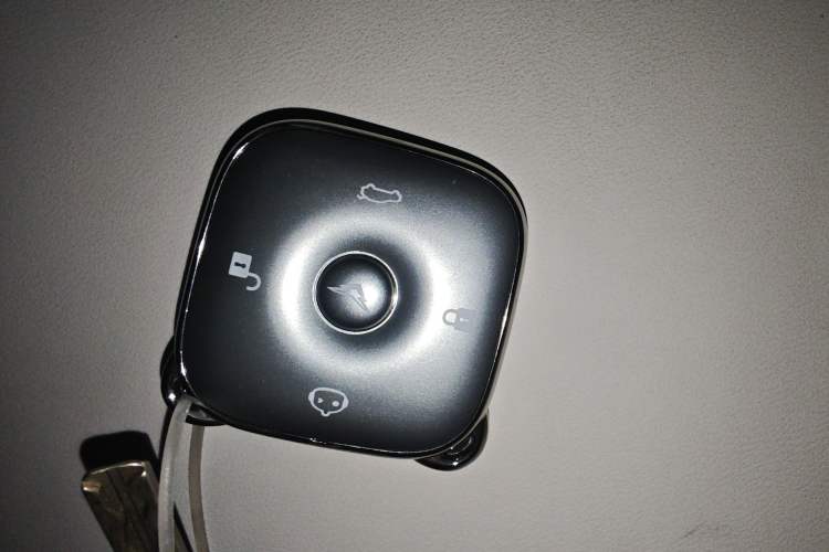 Used Cowin October 2026 Model Mate 305km Guoxuan Surfing Waves Edition