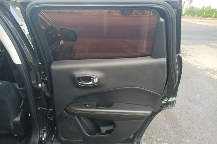 Used Jeep Compass 2019 220T Automatic Family Edition