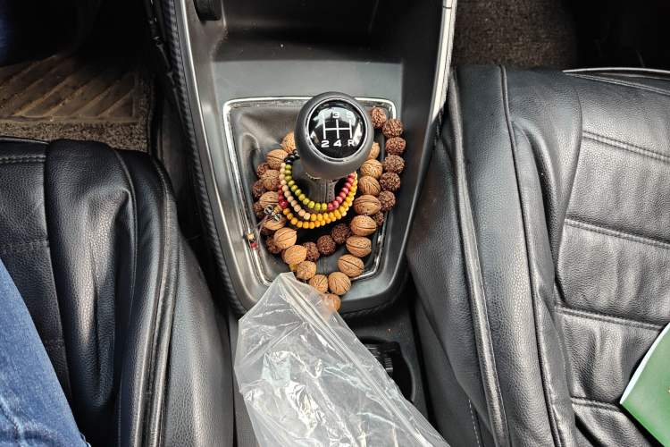 Used MG ZS 2018 1.5L Manual Comfort Edition China V Standard Gear Lever