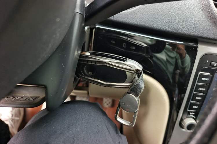 Used Volkswagen Lavida 2013 Classic 1.6L Manual Fashion Edition