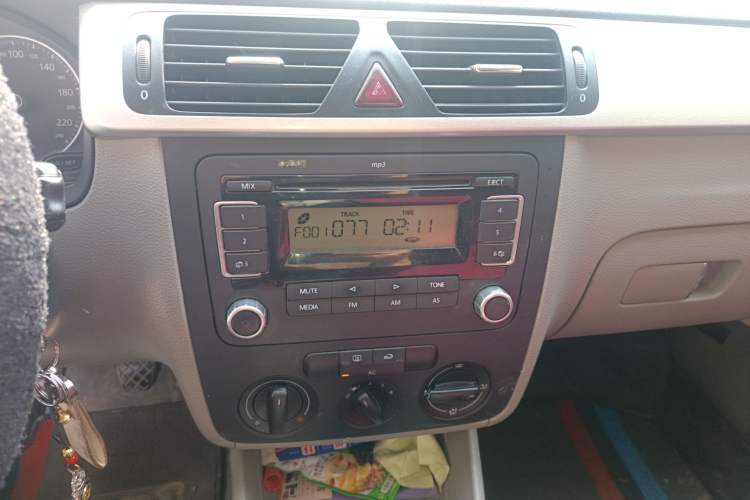 Used Volkswagen Bora 2012 1.6L Manual Fashion Edition