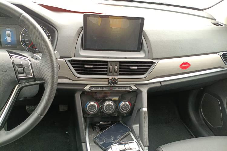 Used Haval H6 2021 Sport Edition 1.5T Automatic Elite Smart Connectivity Model with Hexagonal Grille
