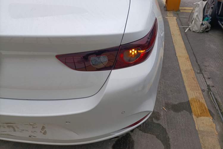 Used Mazda 3 Axela 2023 2.0L Automatic ZhiXuan Edition