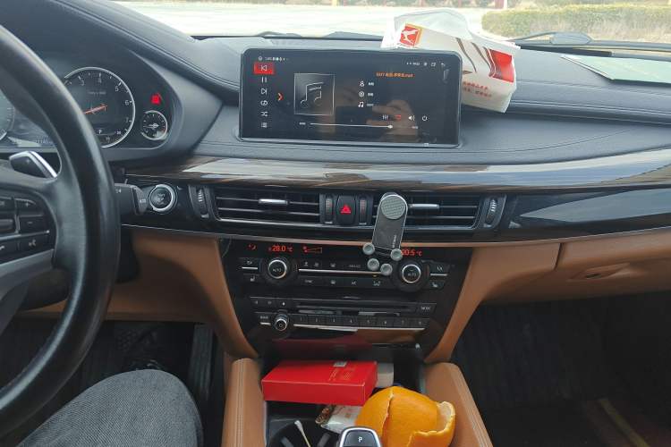 Used BMW X6 2015 xDrive35i Leading Model