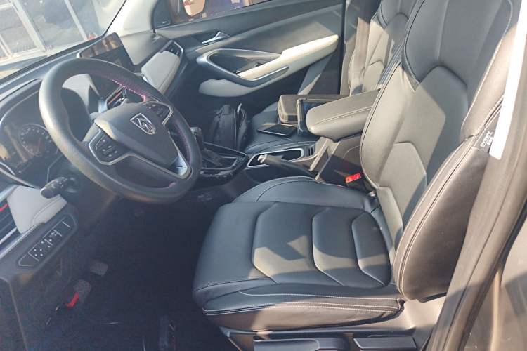 Used Baojun 530 2019 1.5T CVT Luxury 7-seater China VI