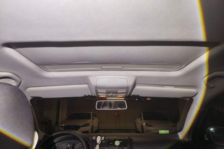 Used Volkswagen Sagitar 2011 1.4 TSI Automatic Tech Model