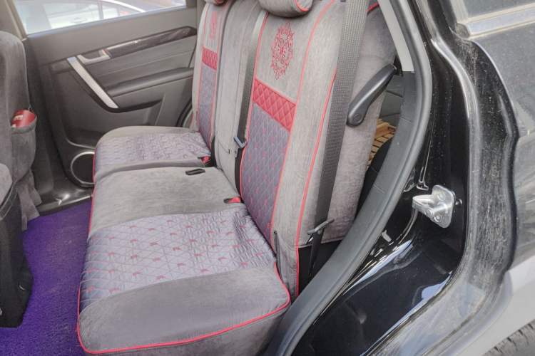 Used Chevrolet Captiva 2014 2.4L 4x4 Flagship Edition 7 Seats Left Rear Seat