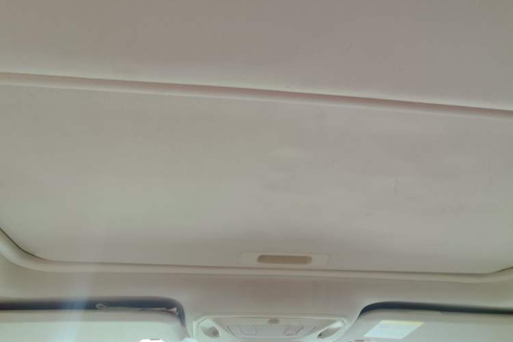 Used Ford Focus 2012 Sedan 1.6L Automatic Fashion Edition
