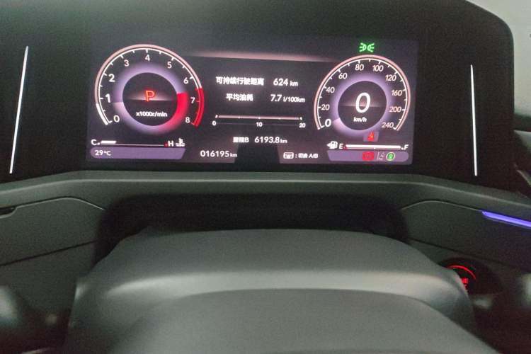 Used Honda Accord 2023 260TURBO Smart Enjoyment Version Odometer Close Up