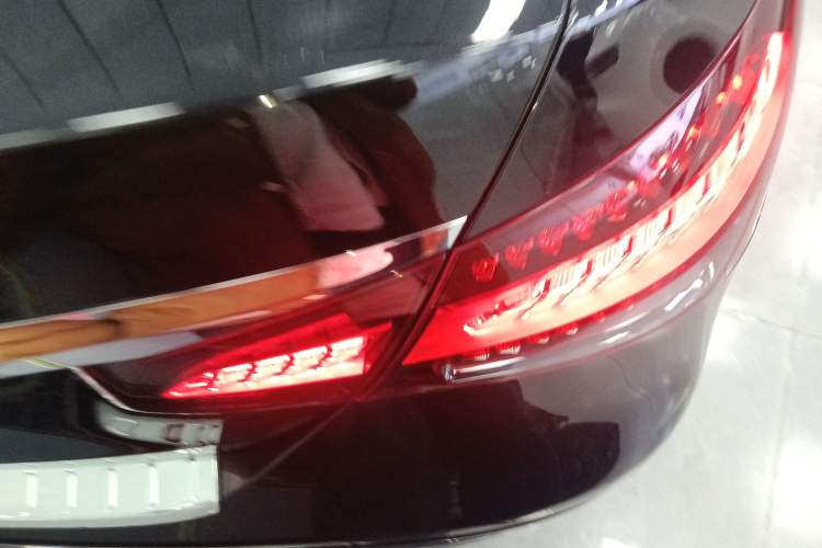 Used Mercedes-Benz E-Class 2022 E 260 L