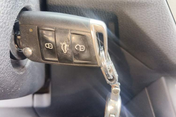 Used Volkswagen Touran 2018 Volkswagen Touran L 280TSI DSG Comfort Edition 7 Seats China V Emission Standard
