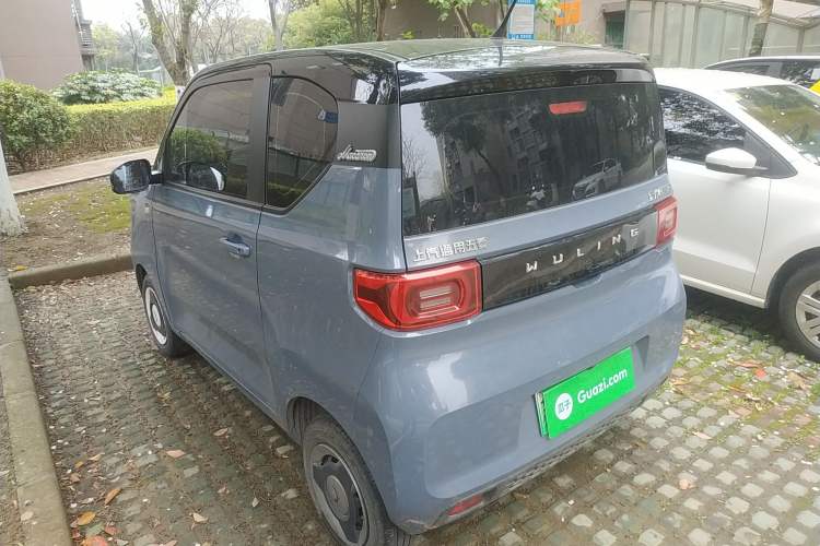 Used Wuling Hongguang MINIEV 2022 Macaron Premium Model – Lithium Iron Phosphate
