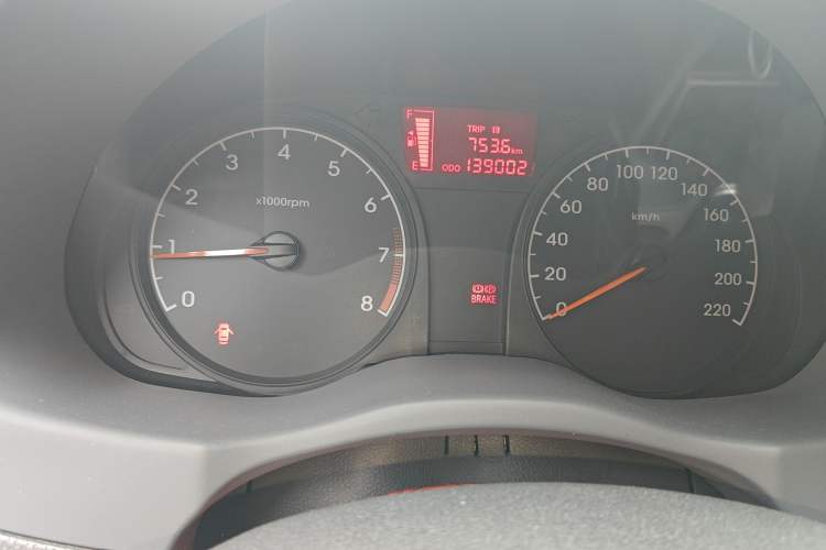 Used Hyundai Verna (older generation) 2014 1.4L Manual Smart GLS Trim