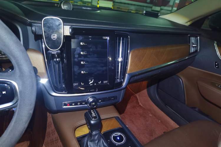 Used Volvo S90 2019 T5 Zhiyi Edition