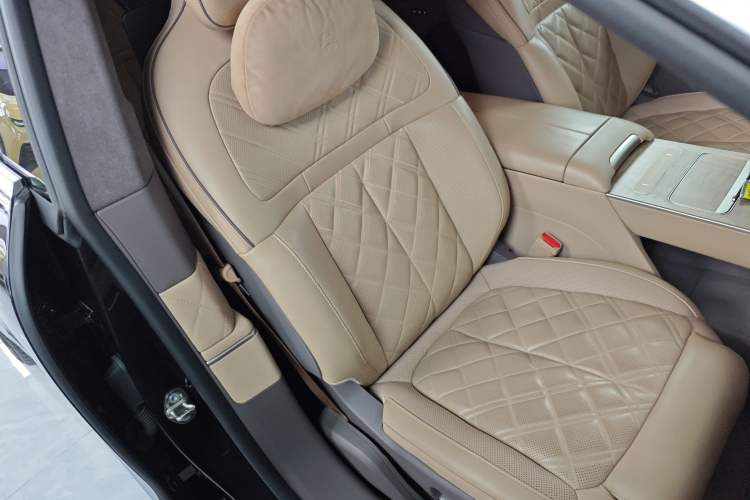 Used Nio ET9 2025 100kWh Signature Edition
