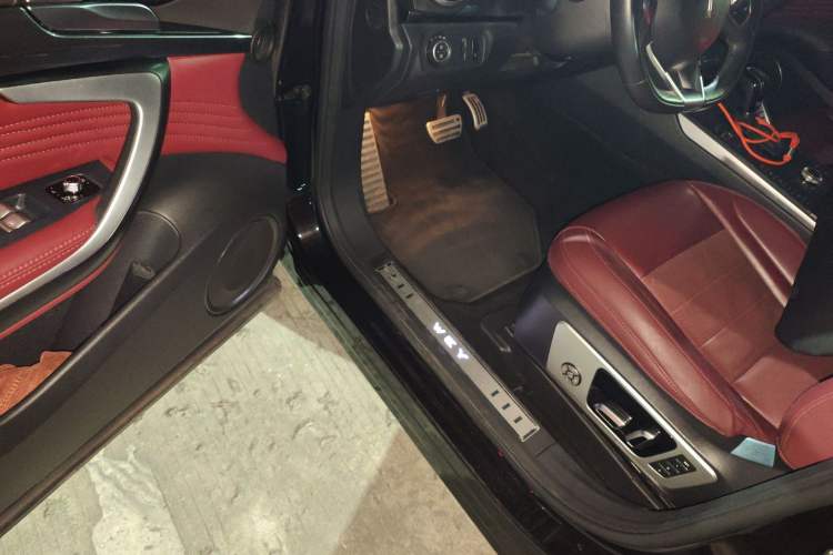 Used Wey P8 2018 2.0T Flagship Model Driver Seat