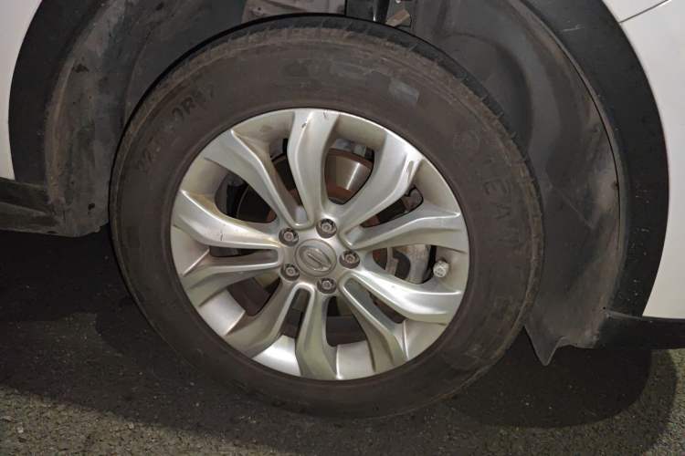 Used GAC Trumpchi GS5 Super 2015 2.0L Manual Two-Wheel Drive Elite Edition
