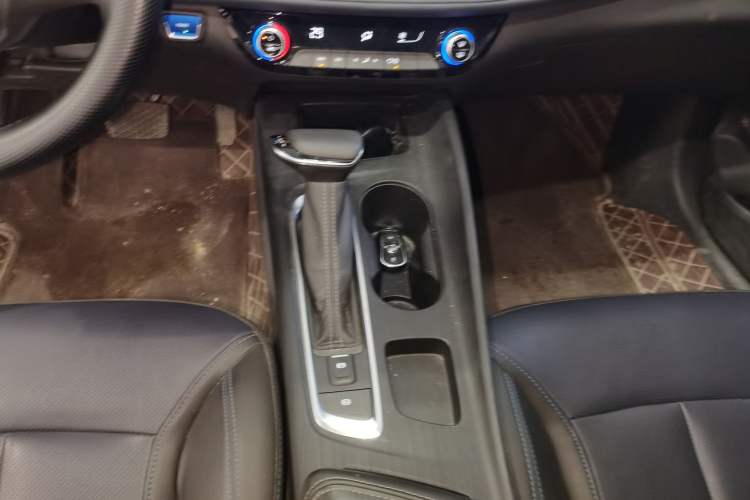 Used Buick Velite 6 2024 450km Range Commuter Version
