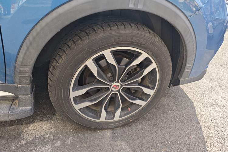 Used Roewe RX5 2016 20T Two-Wheel Drive Automatic Internet Smart Edition