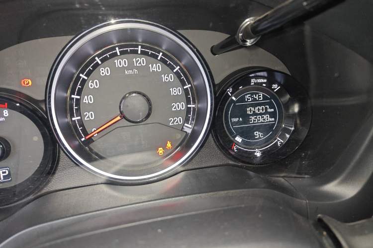 Used Honda XR-V 2015 1.8L EXi CVT Comfort Version