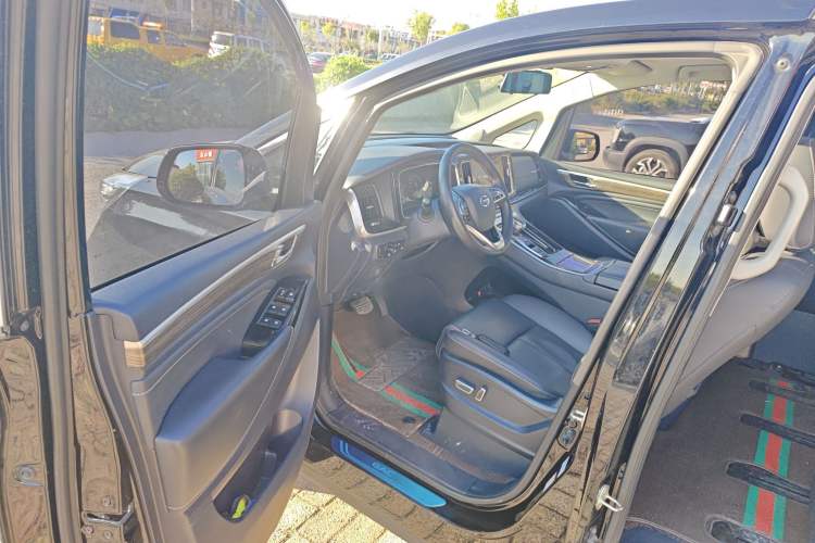 Used GAC Trumpchi M8 2021 Lingxiu Series 390T Deluxe Edition
