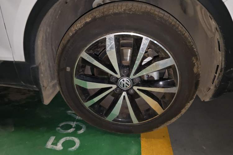 Used Volkswagen T-ROC 2018 280TSI DSG Two-Wheel-Drive Comfort Version China V Standard
