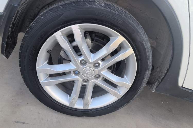 Used CHANGAN CS35 2017 1.6L Manual Luxury Model
