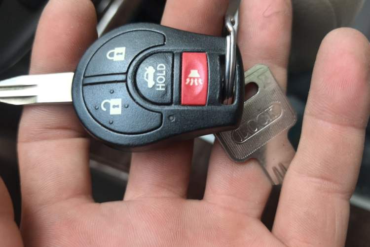 Used Nissan Sylphy 2012 1.6 XL CVT Luxury Edition Vehicle Key