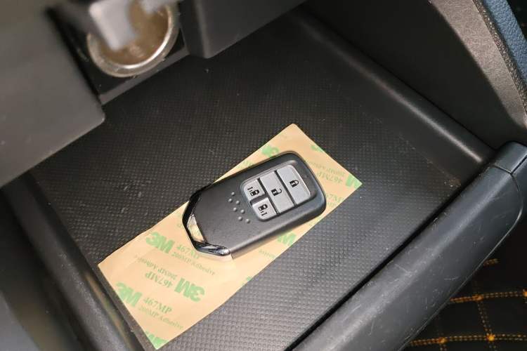 Used Honda Odyssey 2015 Revised Version 2.4L Supreme Edition