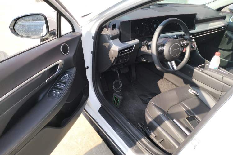 Used Hyundai Sonata 2024 1.5T Pro
