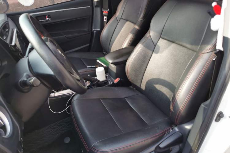 Used Toyota Levin 2017 Revised Version 185T CVT Elite Edition China VI Standard
