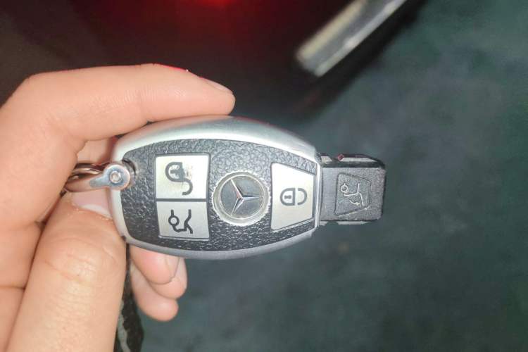 Used Mercedes-Benz V-Class 2018 V 260 Prestige Edition China VI