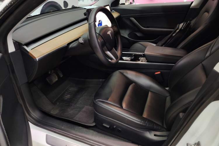 Used Tesla Model 3 2019 Standard Range Rear-Drive Upgraded Version Left Front Seat