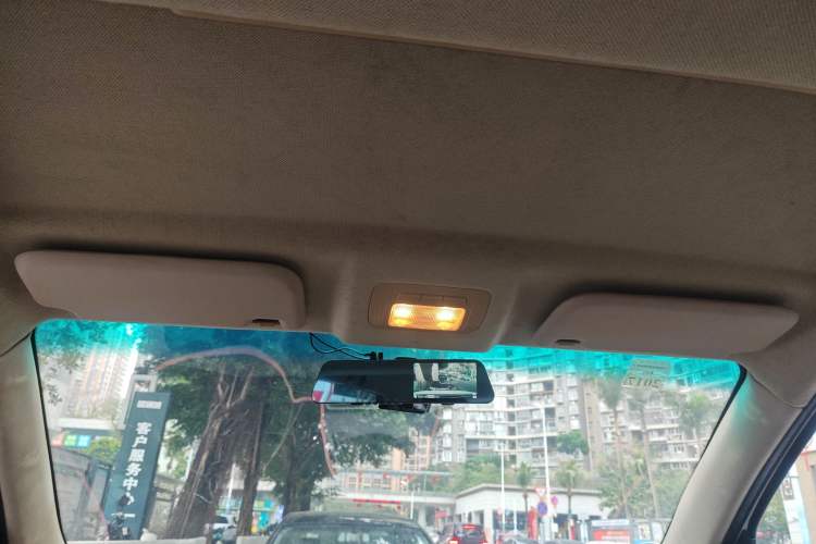 Used Jinbei 750 2015 1.5L Luxury Model
