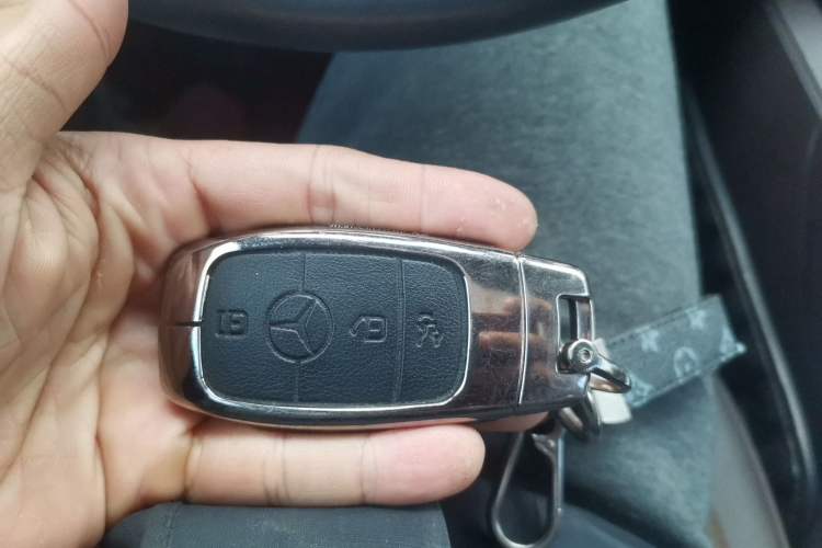 Used Mercedes-Benz GLS 2020 GLS 450 4MATIC Dynamic Edition Vehicle Key