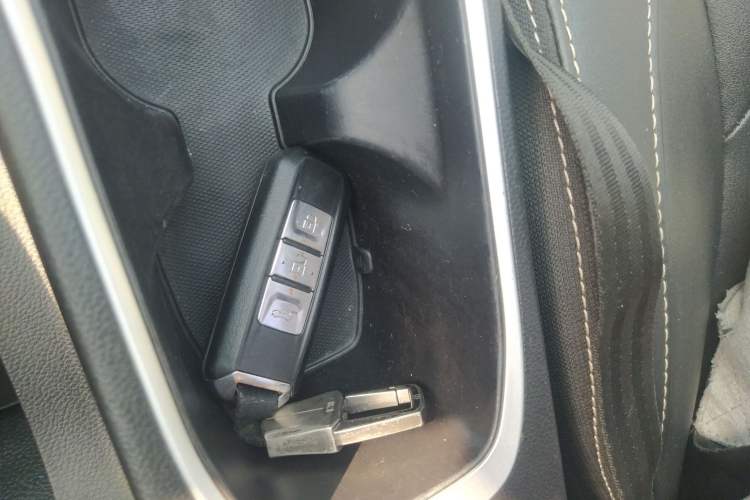 Used Baojun 530 2021 Global Car Anniversary Edition 1.5T CVT Luxury Model 7 Seats
