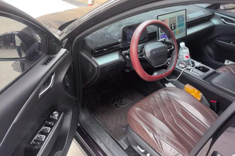 Used Wuling Xingguang 2024 Co-creation Edition 150 Standard Model