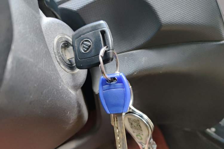 Used Foton Tunland 2015 2.8T E5 Diesel 4x4 Elite Edition 4J28TC2