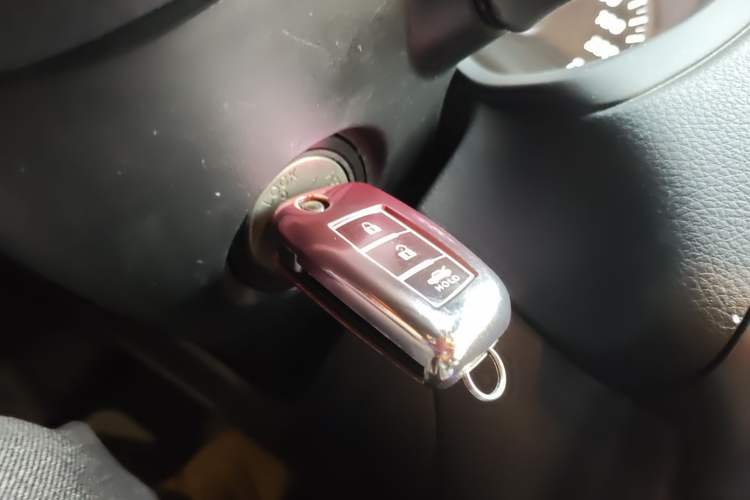 Used Nissan Sylphy 2021 Classic 1.6XE CVT Comfort Edition Vehicle Key