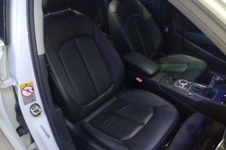 Used Audi A3 2015 Limousine 40 TFSI Automatic Luxury Model