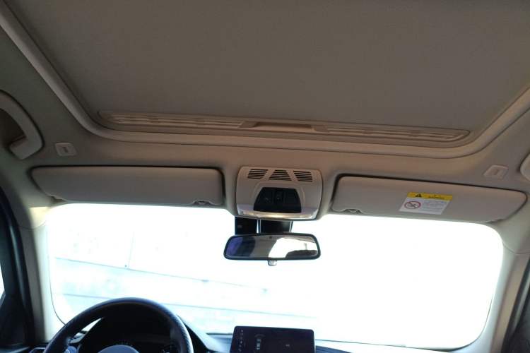 Used BMW 3 Series 2018 320Li Leading Model M Sport Package
