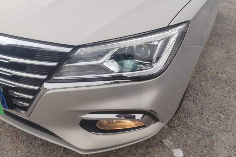 Used Roewe i5 2020 1.5L Manual 4G Connect Leehao Flagship Edition
