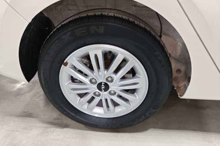 Used Kia Pegas 2020 Revised Version 1.4L Automatic Comfortable with Sunroof Right Rear Wheel Hub