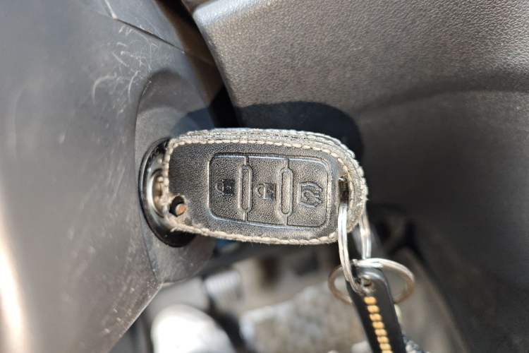 Used Dongfeng Fengon 330 2018 1.5L 330S Premium Edition DK15