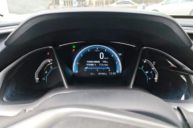 Used Honda Civic 2016 220TURBO CVT Prestige Edition
