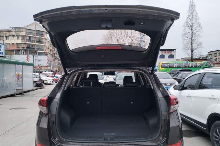 Used Hyundai Tucson 2015 1.6T Dual-Clutch Four-Wheel Drive Flagship Model